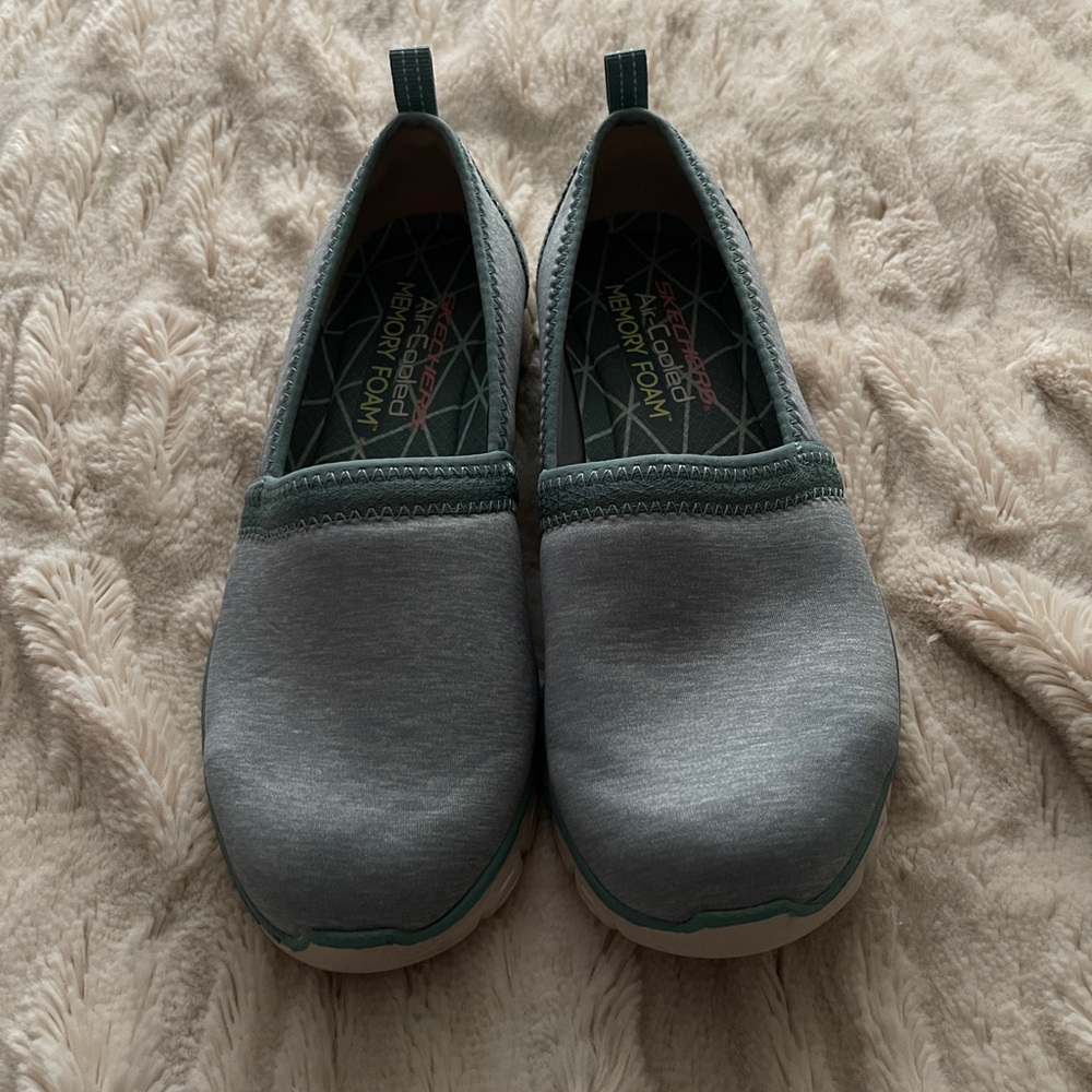 Skechers Air-Cooled Memory Foam. Light Blue - Picture 4 of 6